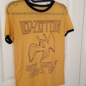 Led Zepplin 1977 logo band tee yellow